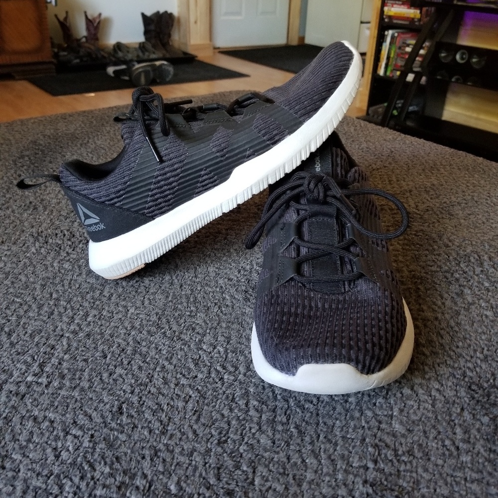 Reebok Shoes (Like new!)
